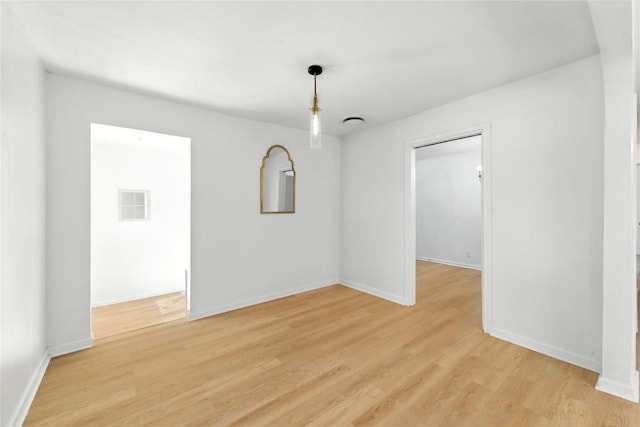 1302 S 2nd St, Killeen, TX 76541 - unfurnished room with light wood-type flooring and baseboards