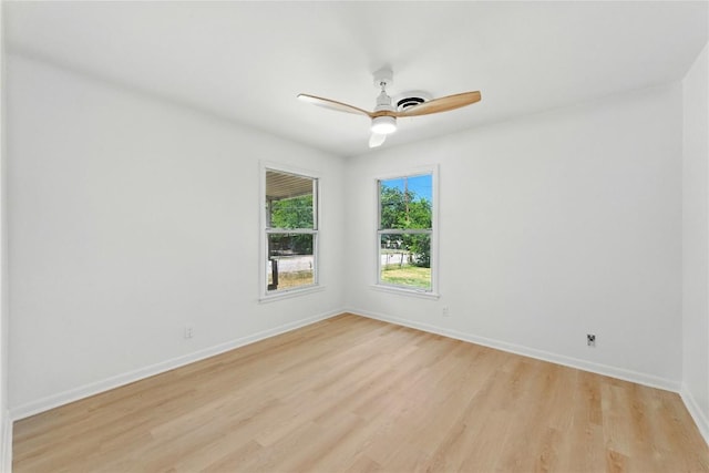 1302 S 2nd St, Killeen, TX 76541 - empty room featuring light wood finished floors and a ceiling fan