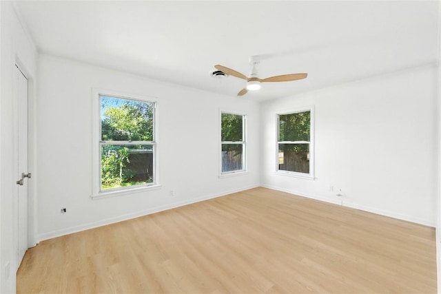 1302 S 2nd St, Killeen, TX 76541 - spare room with light wood-type flooring and ceiling fan