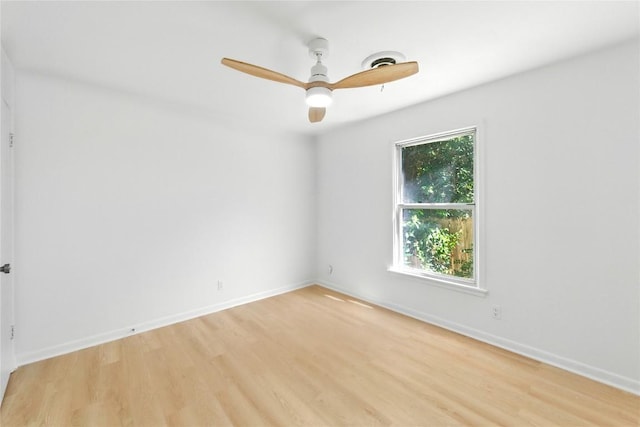 1302 S 2nd St, Killeen, TX 76541 - empty room featuring light wood-type flooring and ceiling fan