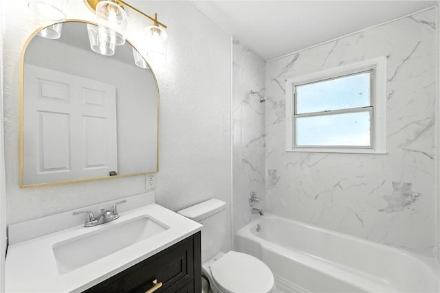 1302 S 2nd St, Killeen, TX 76541 - full bathroom featuring vanity and shower / tub combination