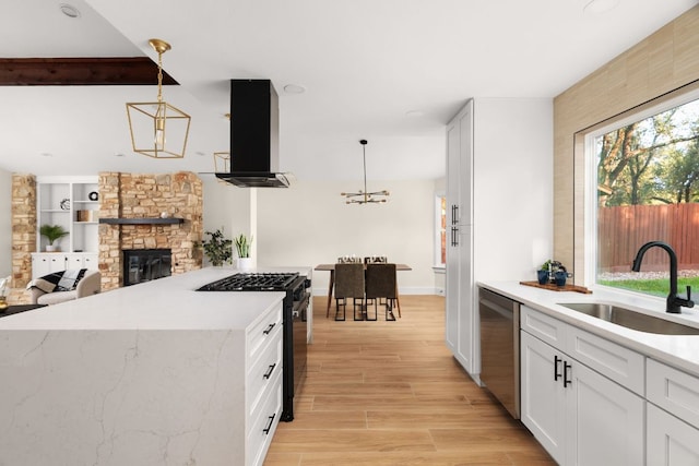 6903 Narrow Oak Trl, Austin, TX 78759 - photo 2