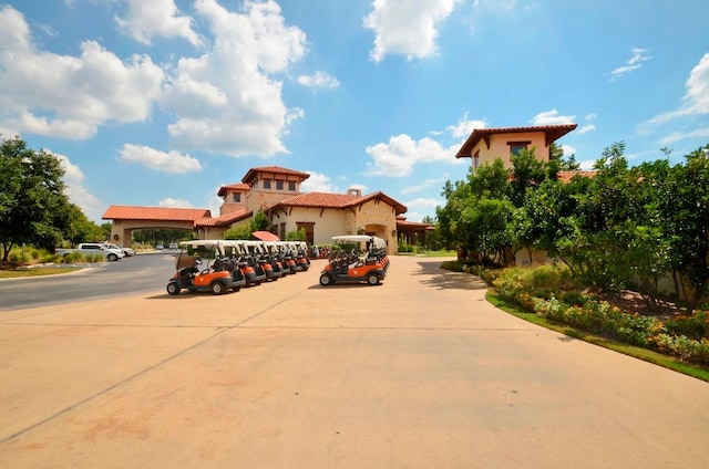 2743 Grimes Ranch Rd, Austin, TX 78732 - view of concrete driveway