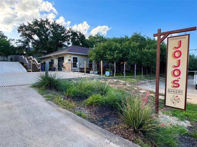 1303UNIT13A N Cuernavaca Dr Unit A13, Austin, TX 78733 - view of front of home