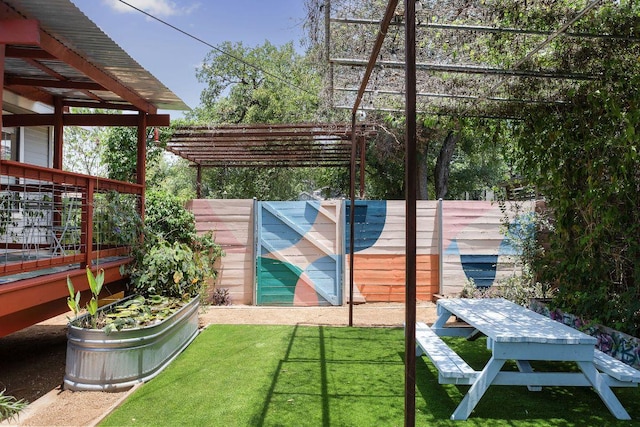 1140 Leona St, Austin, TX 78702 - view of yard featuring a pergola