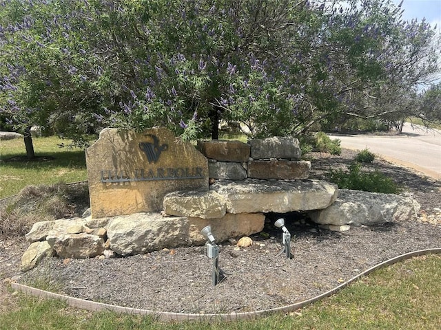 18509 Sugar Maple Dr, Lago Vista, TX 78645 - view of community sign