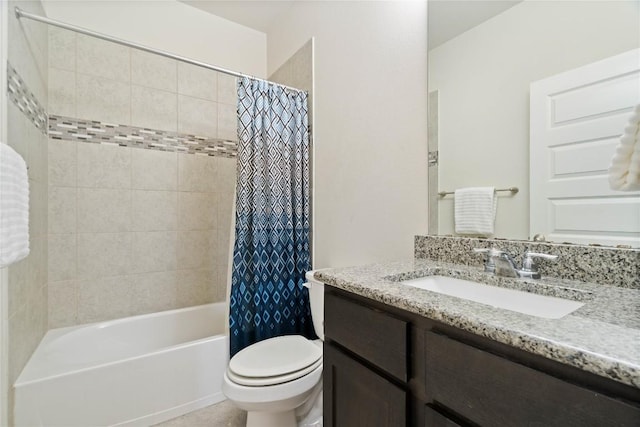 136 W Highfield St, Hutto, TX 78634 - bathroom with vanity and shower / tub combo