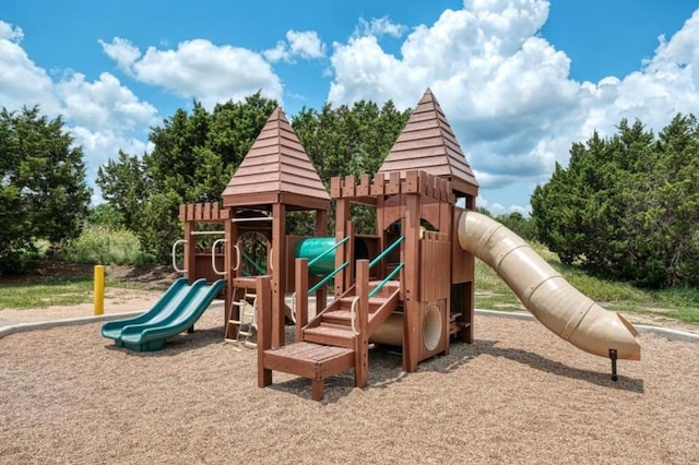 136 W Highfield St, Hutto, TX 78634 - view of community playground