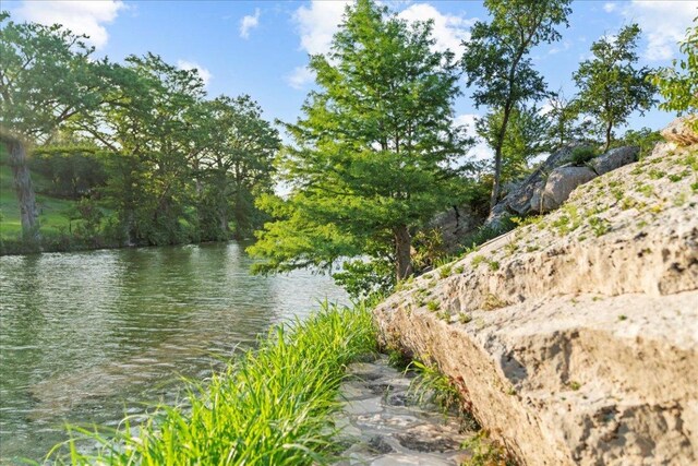 202 Hub Dr, Wimberley, TX 78676 - water view