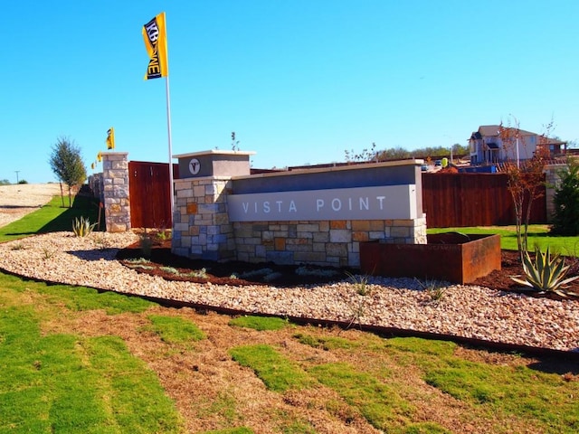 7517 Ballydawn Dr, Austin, TX 78744 - view of community sign