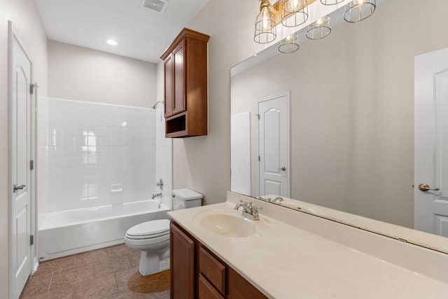 7625 Brecourt Manor Way, Austin, TX 78739 - bathroom with a tub and vanity