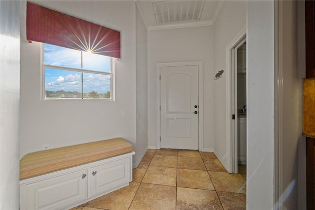 758 Mission Hts, New Braunfels, TX 78130 - hall featuring crown molding and baseboards