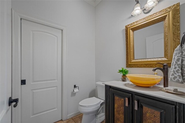 758 Mission Hts, New Braunfels, TX 78130 - half bath featuring vanity and tile patterned flooring