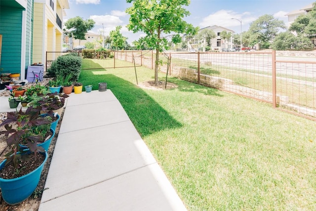 8601 W Gate Blvd Unit 11101, Austin, TX 78745 - fenced backyard featuring a residential view