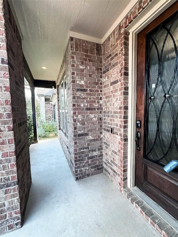 529 Oyster Crk, Buda, TX 78610 - photo 3