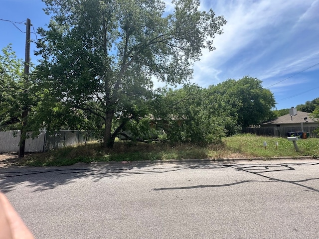 405 E Fawnridge Dr, Austin, TX 78753 - photo 2