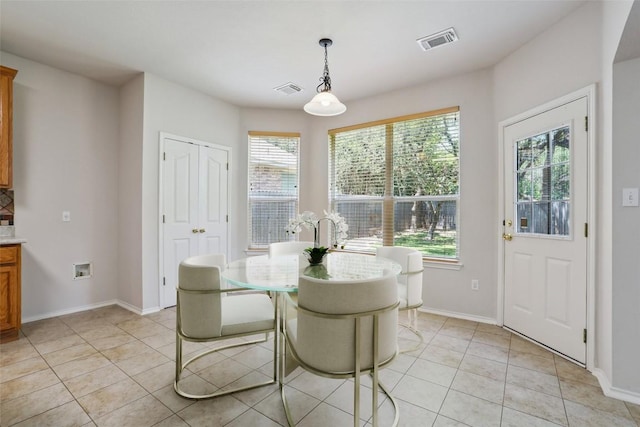 411 S Lynnwood Trl, Cedar Park, TX 78613 - dining room with light tile patterned flooring and baseboards
