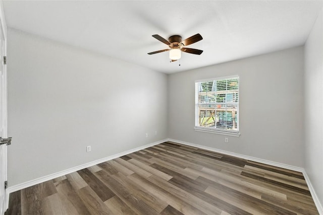 118 W Pauwela Ln, Bastrop, TX 78602 - spare room featuring dark wood finished floors and a ceiling fan