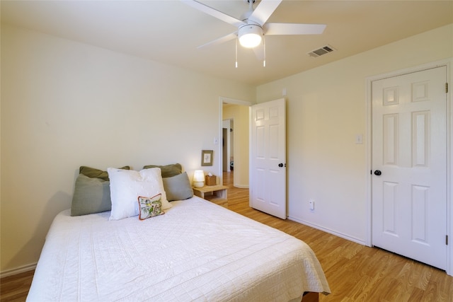 16704 Shipshaw River Cv, Leander, TX 78641 - bedroom featuring light wood-style flooring and ceiling fan