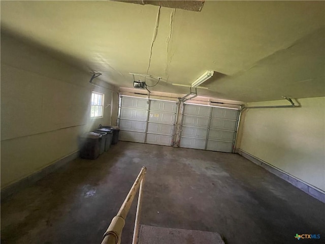 601 S Arnold St S, Lampasas, TX 76550 - garage featuring a garage door opener