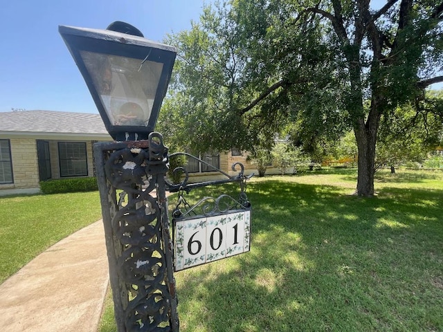 601 S Arnold St S, Lampasas, TX 76550 - exterior view