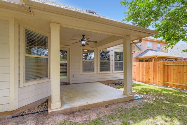 9728 Alex Ln, Austin, TX 78748 - view of patio featuring a ceiling fan