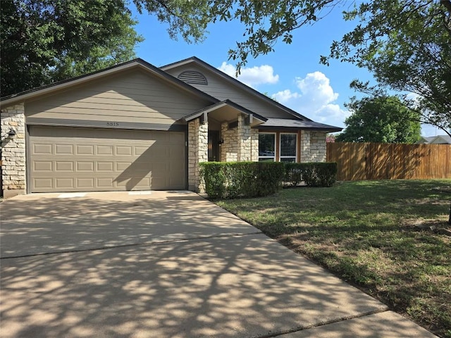 8815 Cainwood Ln, Austin, TX 78729 - photo 2