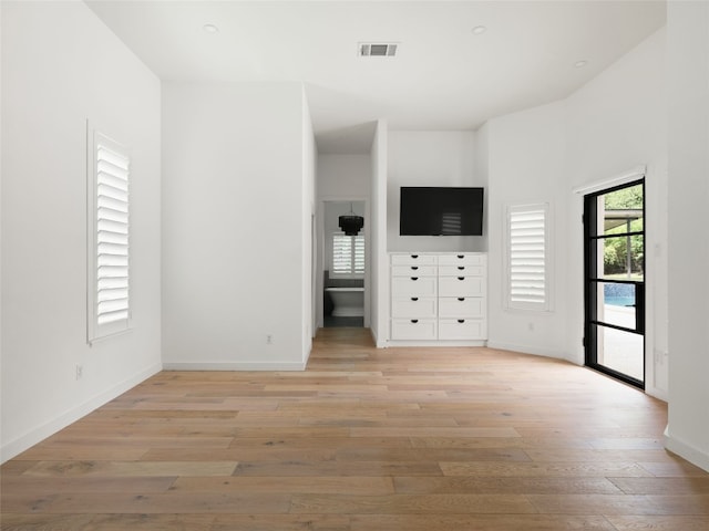 4105 Mcbrine Pl, Austin, TX 78746 - unfurnished bedroom with light wood-type flooring