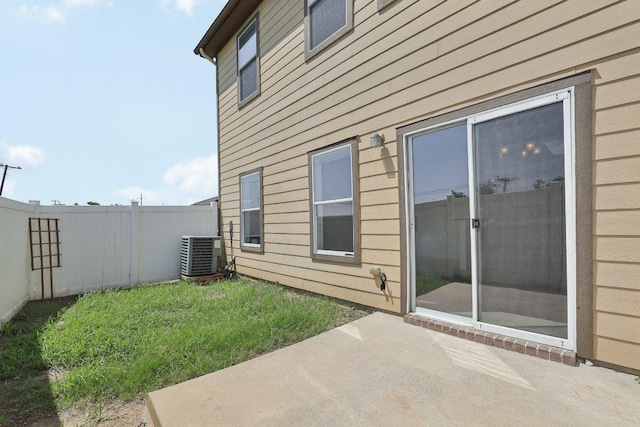 1900 Little Elm Trl Unit 98, Cedar Park, TX 78613 - view of yard featuring a patio area