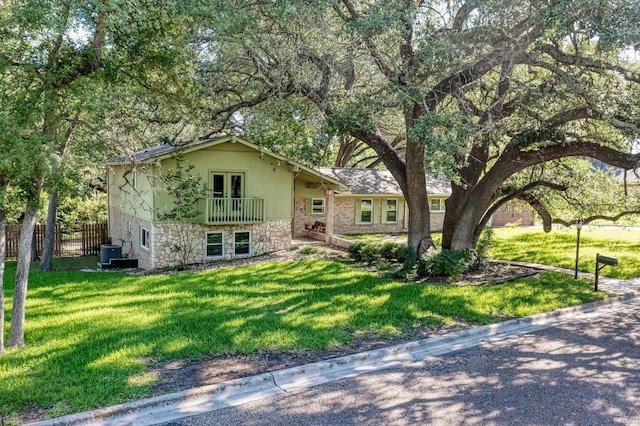 2505 Linwood Rd, Temple, TX 76502 - split level home with stone siding and stucco siding