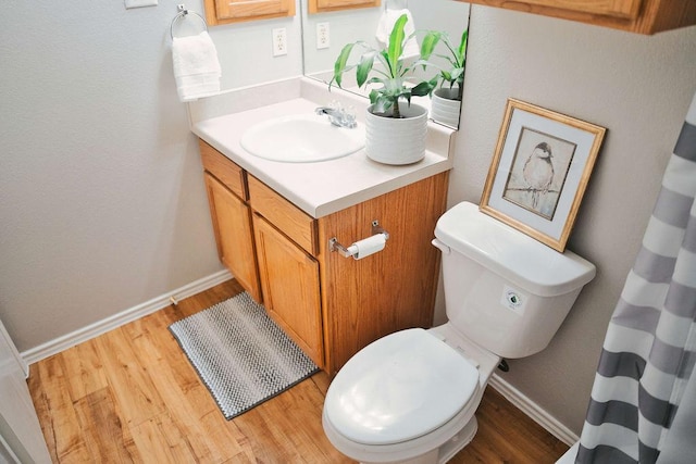 12805 Briarcreek Loop, Manor, TX 78653 - full bathroom with vanity and wood finished floors