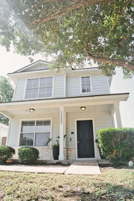 12805 Briarcreek Loop, Manor, TX 78653 - view of front of home featuring covered porch
