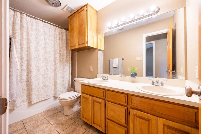 206 Woodland Trl, Belton, TX 76513 - bathroom with double vanity, tile patterned floors, and shower / bath combination with curtain