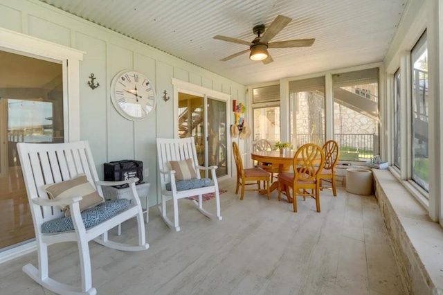 136 Web Isle Dr, Granite Shoals, TX 78654 - sunroom / solarium featuring a ceiling fan and outdoor dining space