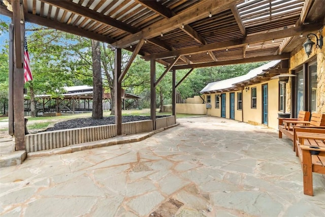 208 Old Potato Rd, Paige, TX 78659 - view of patio / terrace
