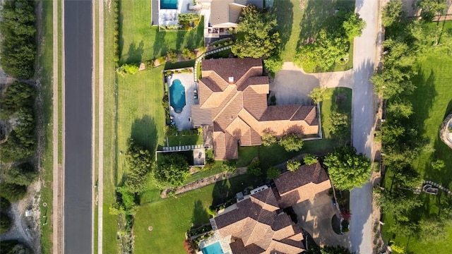 3810 Pawnee Pass, Austin, TX 78738 - aerial view of a pool area