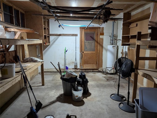 606 Scurry St, Austin, TX 78753 - below grade area with water heater