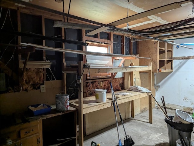 606 Scurry St, Austin, TX 78753 - view of storage