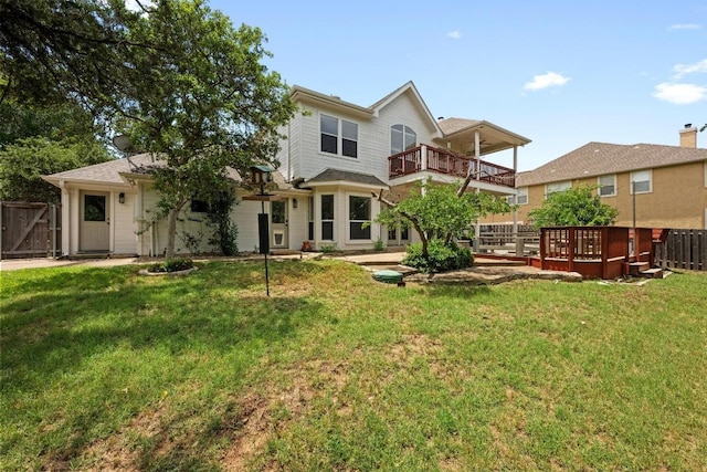 707 Malabar St, Lakeway, TX 78734 - back of property with a balcony