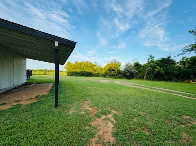 702 Pleasant Grove Rd, Elgin, TX 78621 - view of green lawn