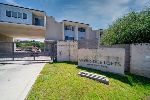 604 N Bluff Dr Unit 247, Austin, TX 78745 - community sign with a gate