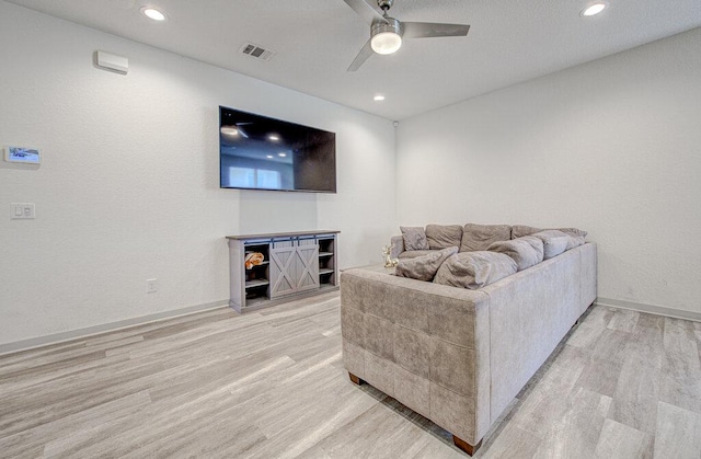 261 Deserti Rd, Leander, TX 78641 - living area featuring light wood-style floors, a ceiling fan, and recessed lighting