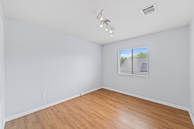 15213 Mallard Green Ln, Austin, TX 78728 - empty room featuring light wood-style floors and baseboards