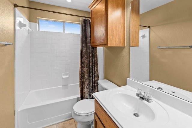 906 Pecos Cv, Leander, TX 78641 - bathroom with vanity, shower / bath combo, and a textured wall