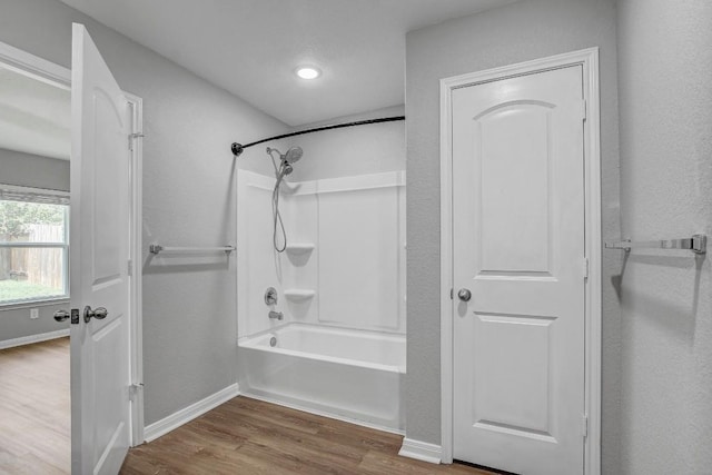 1326 Amy Dr, Kyle, TX 78640 - full bathroom featuring wood finished floors, bathing tub / shower combination, and recessed lighting