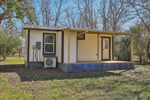 304 Harris St, Smithville, TX 78957 - view of outdoor structure