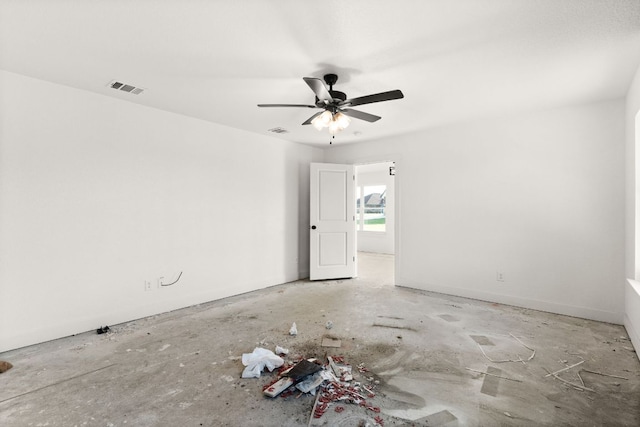 2115 Blackhawk Loop, Belton, TX 76513 - empty room featuring ceiling fan