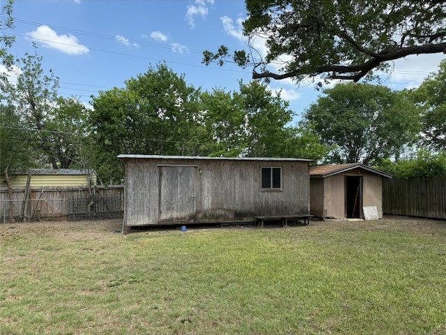 11601 Oak Trl, Austin, TX 78753 - view of shed with a fenced backyard
