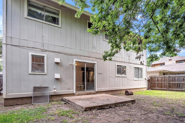 9611 Meadowheath Dr, Austin, TX 78729 - photo 24