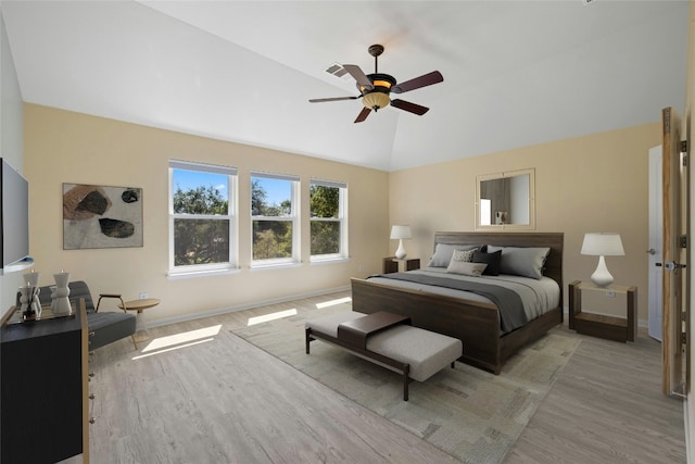4204 Pasada Ln, Round Rock, TX 78681 - bedroom featuring light wood-type flooring, lofted ceiling, and ceiling fan